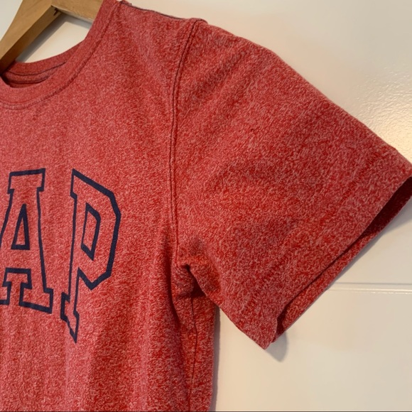 GAP | Graphic Brand Tee Shirt - Picture 5 of 10